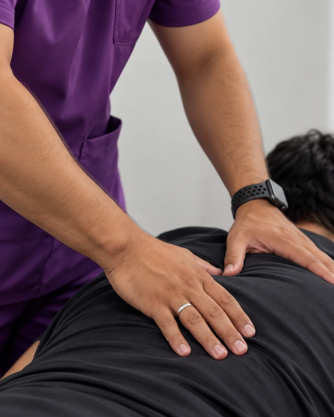 Terapia manual enfocada en el bienestar y la recuperación en SABBIOS